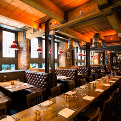 Hire Private Dining Rooms in Manchester – HeadBox Hire Private Dining Rooms in Manchester – HeadBox