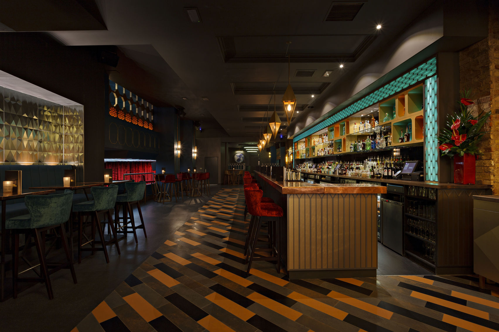 Book Whole Venue, Dirty Martini St Paul's (London ) HeadBox